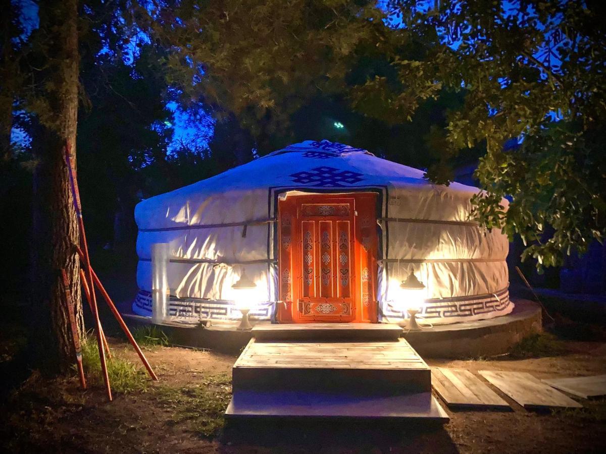 Yurta Arco Iris Hotell Riba-Roja De Turia Exteriör bild